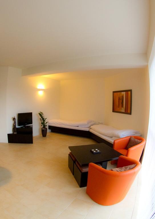 Puenta Aparthotel Криница-Здруй Екстериор снимка